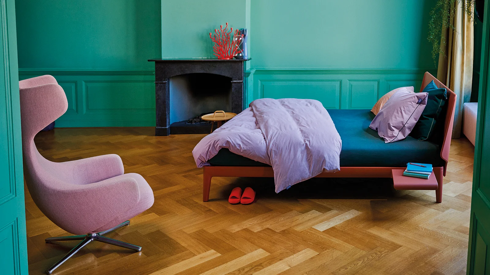 Large Print AUPING Essential Bed Dusty Red A400 0024