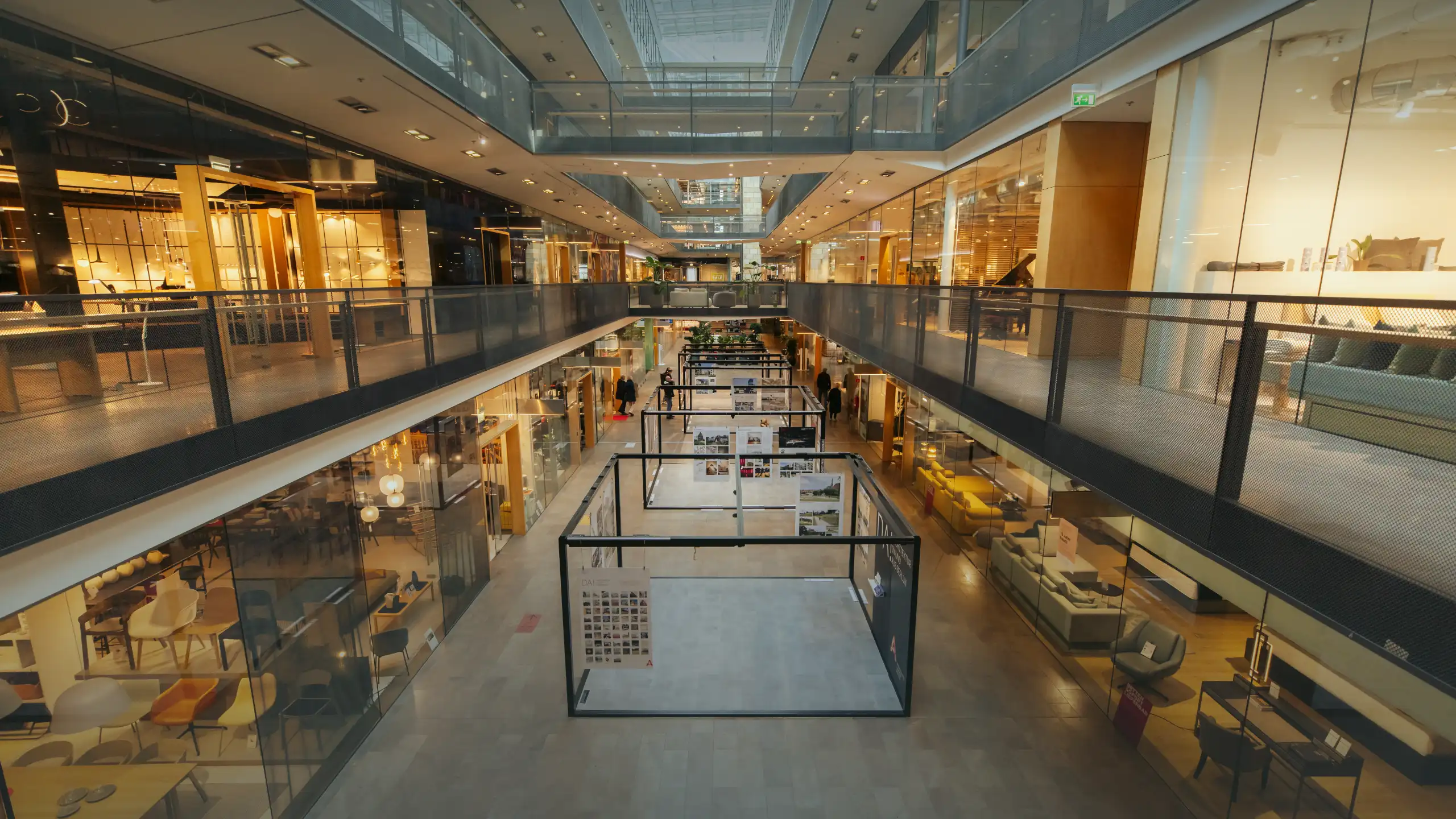 Living Berlin InHouse image optimized without stores