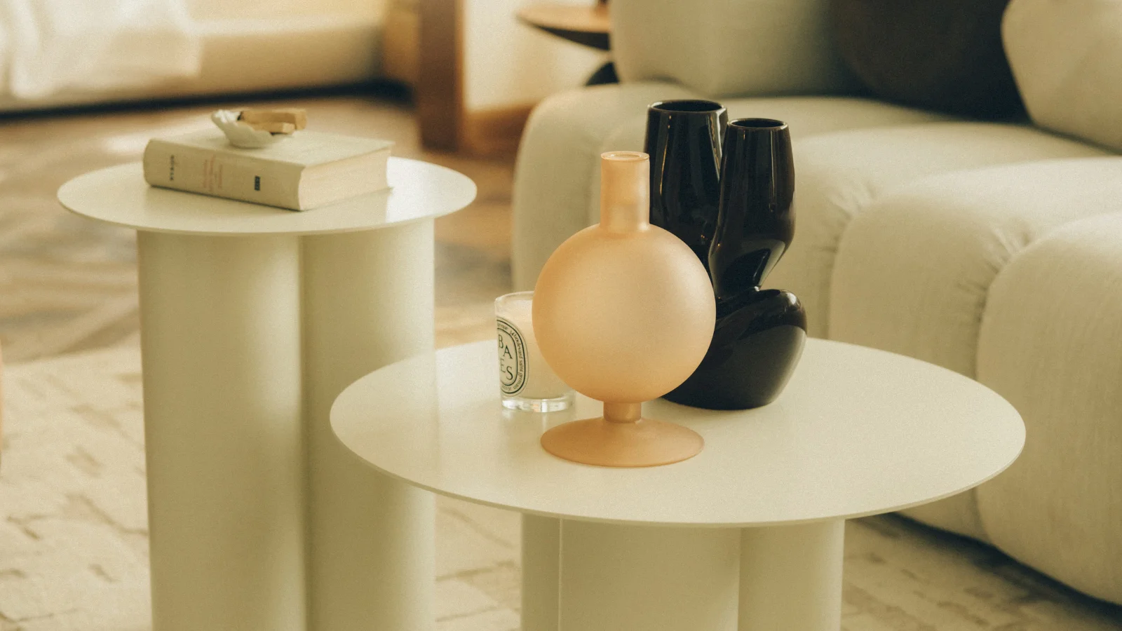 lb iwc home gallery itemIWC HOME stoliki BELL
