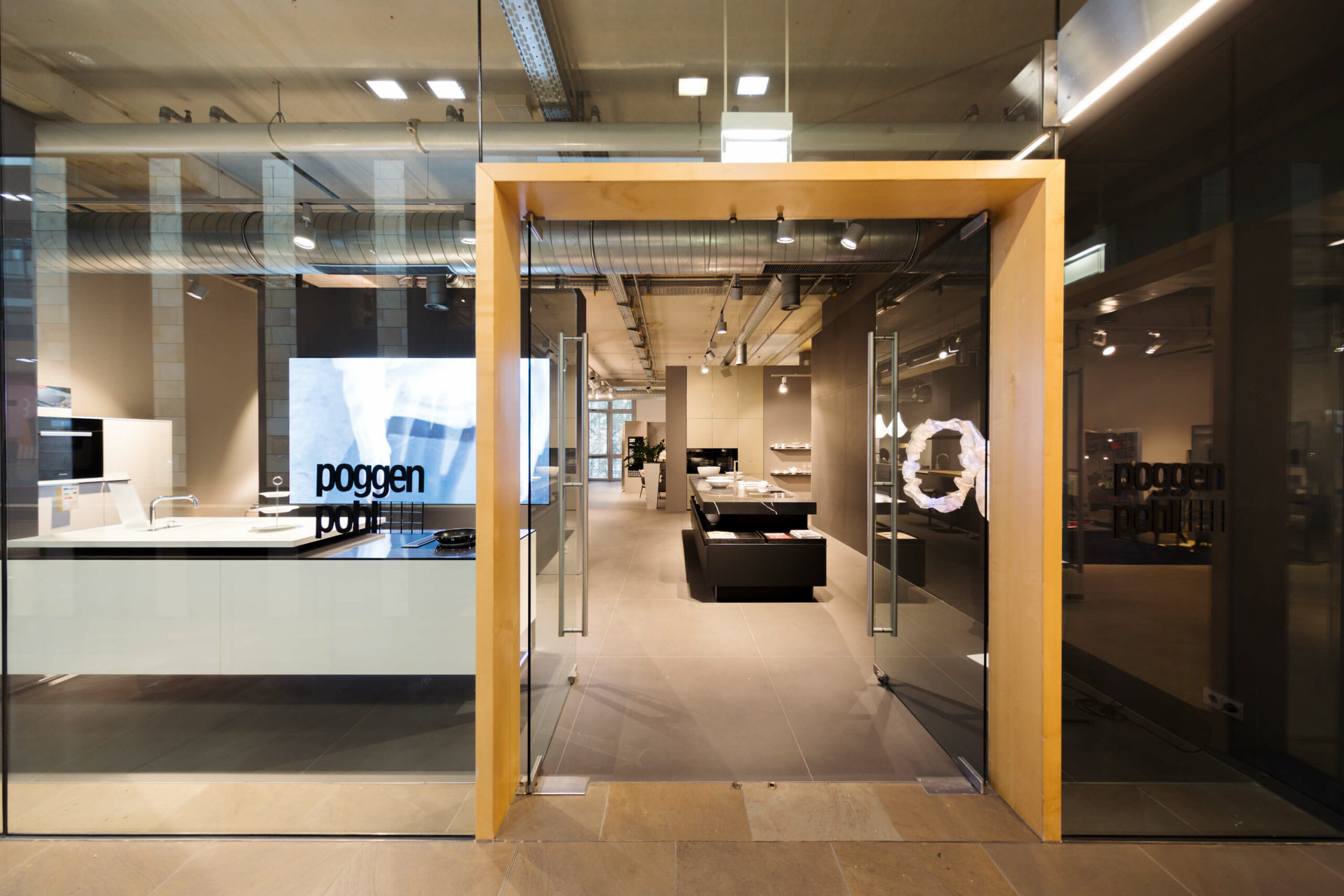 poggenpohl shopfront living 11 1 scaled