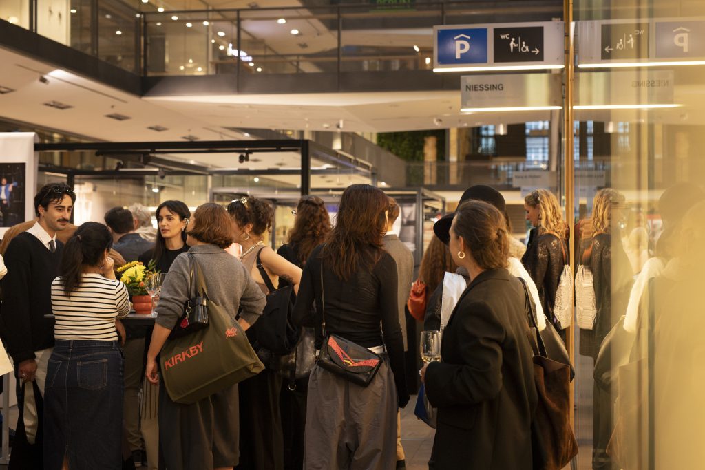 Bang & Olufsen x Vollebak im LIVING BERLIN ©MeretEberl Event BuO